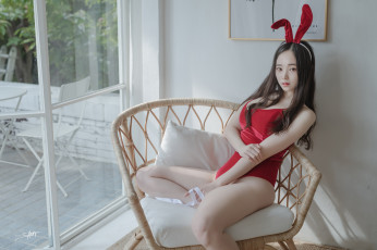 Картинка девушки -+азиатки женщины saint photolife модель азиатка брюнетка косплей кролик девочка костюм кролика кроличьи уши боди в помещении
