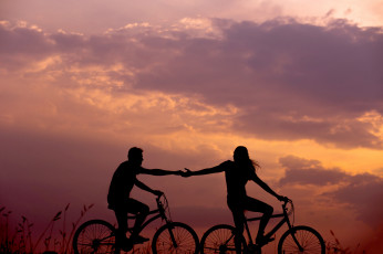 обоя разное, мужчина женщина, пара, велосипеды, силуэты, закат, небо