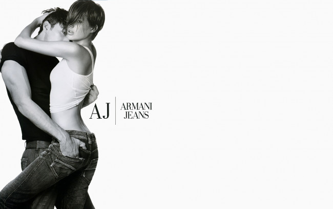 Обои картинки фото бренды, giorgio armani, пара, джинсы, брюки, майка, футболка, страсть, влюбленные, изгиб, ремень