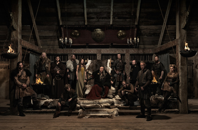 Обои картинки фото кино фильмы, vikings , 2013,  сериал, актеры, группа, викинги, воины, сериал, vikings