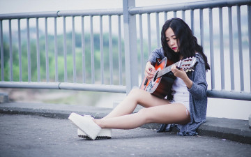 Картинка музыка -другое перила гитара девушка