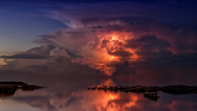Обои картинки фото природа, молния,  гроза, wallhaven, гроза, облака, небо, отражение, storm, reflection, sky