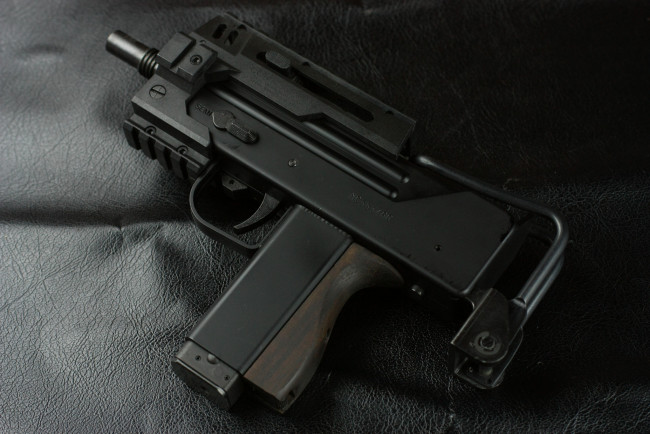 Обои картинки фото оружие, пистолеты, mac-11, малогабаритный, пистолет-пулемет