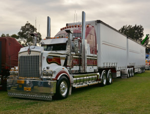 Картинка автомобили kenworth грузовик тягач седельный тяжелый