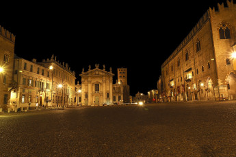 Картинка италия города -+огни+ночного+города здания фонари ночь