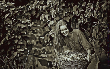 Картинка календари компьютерный+дизайн 2019 урожай улыбка девушка корзина calendar женщина дерево овощи