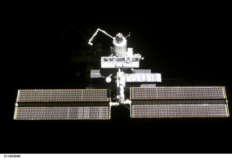 Картинка космос космические корабли станции бумер металик тюнинг