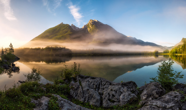 Обои картинки фото природа, реки, озера, берхтесгаденские, альпы, бавария, германия, озеро, горы, утро, туман