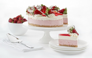Картинка еда пирожные кексы печенье клубника ягоды торт