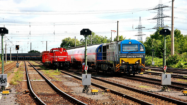 Обои картинки фото техника, поезда, состав, вагоны, локомотив, рельсы, железная, дорога
