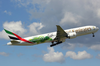 Картинка boeing+777+emirates авиация пассажирские+самолёты небо авиалайнер полет
