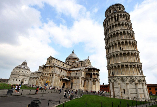 Обои картинки фото пизанская, башня, италия, города, пиза, наклон