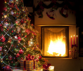 обоя праздничные, новогодний, очаг, свечи, елка, камин, подарки