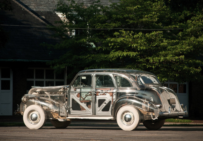 Обои картинки фото pontiac deluxe six transparent display car 1940, автомобили, pontiac, transparent, six, deluxe, 1940, car, display