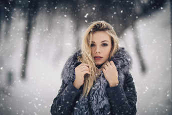 Картинка девушки -+лица +портреты блондинка мех снег