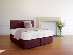Картинка интерьер мебель подушки кровать
