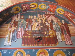 Картинка интерьер убранство роспись храма икона