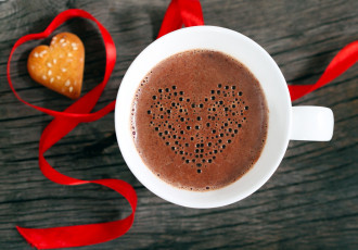 Картинка еда кофе +кофейные+зёрна печенье сердечко чашка лента напиток