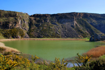 Картинка испания валье де трапага природа реки озера озеро