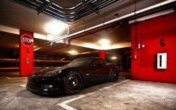 Картинка автомобили corvette корвет шевроле chevrolet парковка черный
