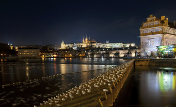 Картинка города прага Чехия ночь огни