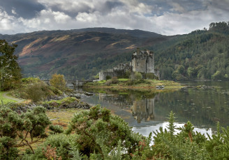 Картинка eilean+donan+castle города замок+эйлен-донан+ шотландия башни стены замок