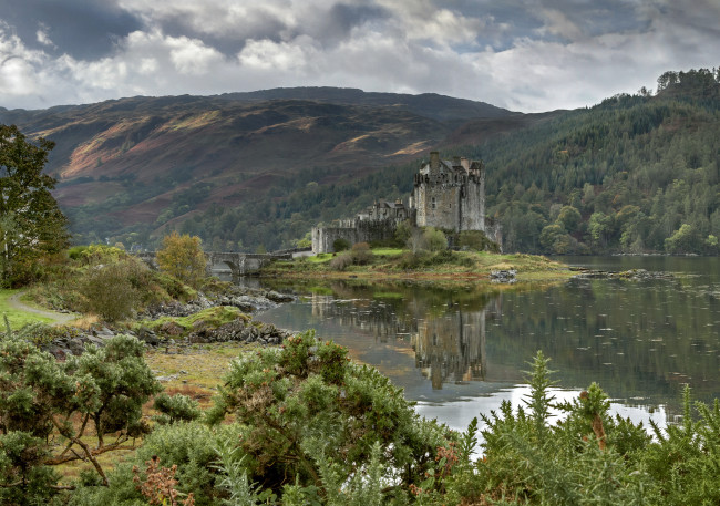 Обои картинки фото eilean donan castle, города, замок эйлен-донан , шотландия, башни, стены, замок