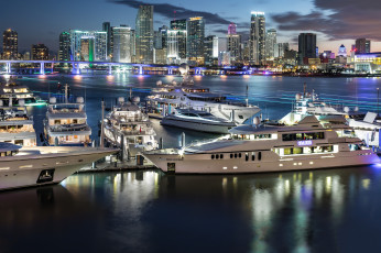 обоя miami yacht show, корабли, Яхты, суперяхта