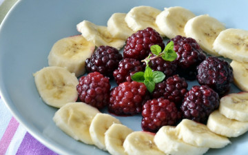 Картинка еда фрукты +ягоды мята ежевика банан