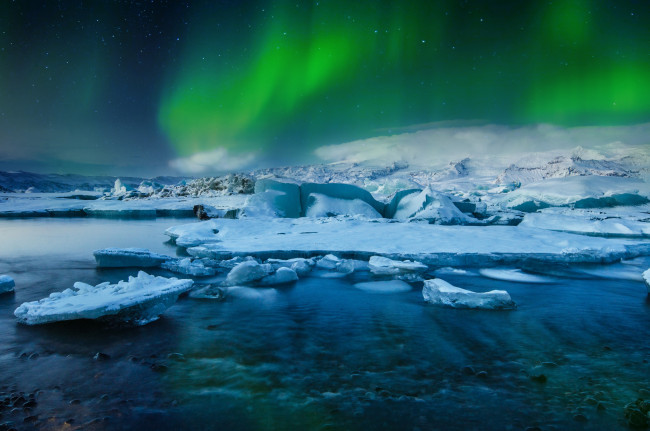 Обои картинки фото природа, северное сияние, лед, borealis, аврора, йокюльсадлон, исландия, звезды, зима, огни, озеро, снег