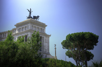 Картинка monumento+nazionale+a+vittorio+emanuele+ii города рим +ватикан+ италия простор