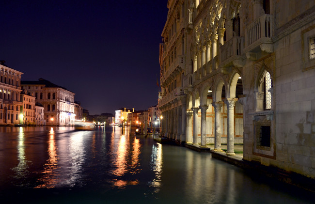 Обои картинки фото grand, canal, venice, города, венеция, италия, ночь, огни, дома, канал