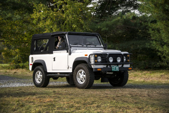 Картинка land+rover+defender+90 автомобили land-rover автопробег выставка автошоу