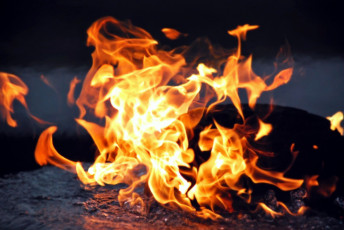 Картинка природа огонь пламя