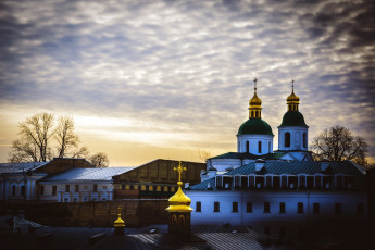 Картинка киев города киев+ украина облака деревья собор купола