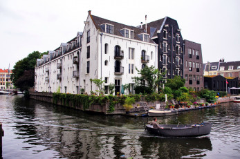 Картинка города амстердам+ нидерланды канал дома лодки