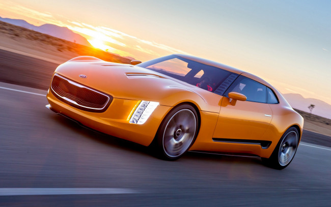 Обои картинки фото kia gt4 stinger concept, автомобили, kia, киа, оранжевый, скорость, дорога, трасса, шоссе, закат