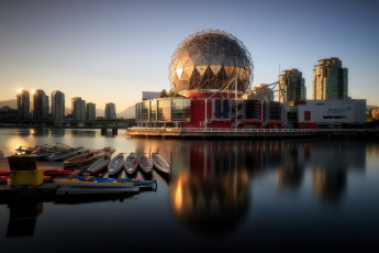Картинка города ванкувер+ канада река лодки небоскребы