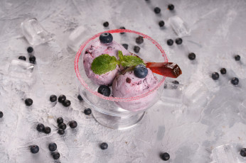 Картинка еда мороженое +десерты десерт шоколад черника ягода
