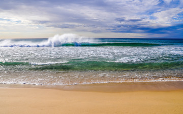 Картинка природа моря океаны простор океан волны пляж