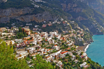 Картинка позитано италия города амальфийское лигурийское побережье горы море дома