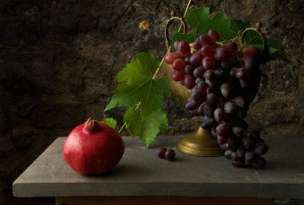 Картинка еда фрукты ягоды гранат виноград гроздь