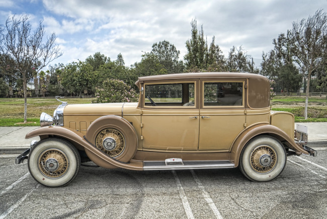 Обои картинки фото 1931 cadillac model 355 town sedan, автомобили, выставки и уличные фото, экспозиция, музей