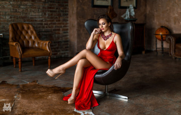 Картинка девушки -unsort+ брюнетки темноволосые брюнетка ноги сидя михаил герасимов красное платье высокие каблуки кресло декольте комната