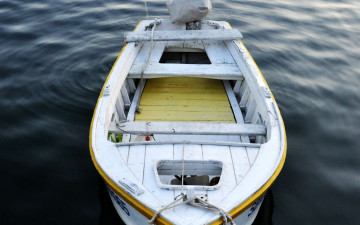 Картинка корабли моторные+лодки вода лодка моторная мотор чехол