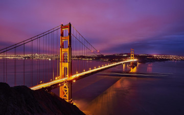 Картинка города -+мосты закат вечер город огни берега река мост
