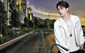 Картинка мужчины wang+yi+bo актер певец велосипед куртка кулон улица