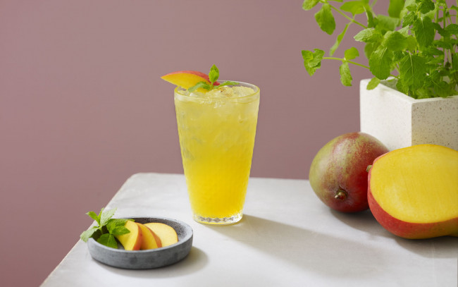 Обои картинки фото еда, напитки, манго, мята, лимонад, лед