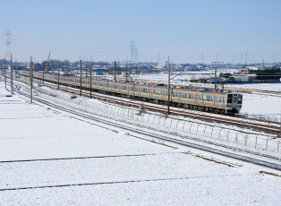 обоя техника, поезда, опоры, поезд, рельсы, снег