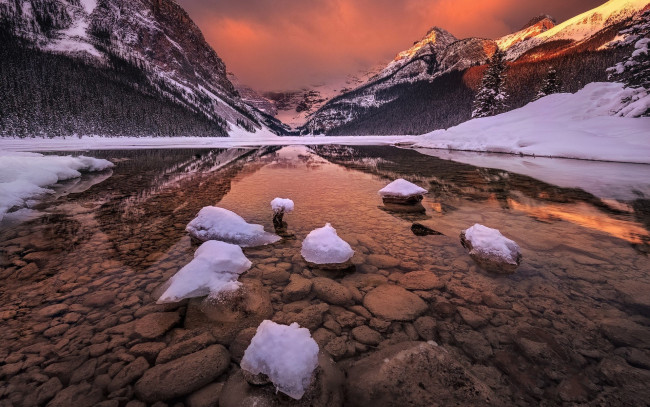 Обои картинки фото природа, реки, озера, закат, камни, озеро, снег, горы